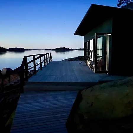 Moekki Saaressa Lodge Porvoo