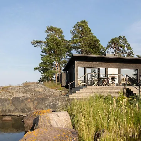 Saunamoekki Saaressa بيت خشبي بورفو