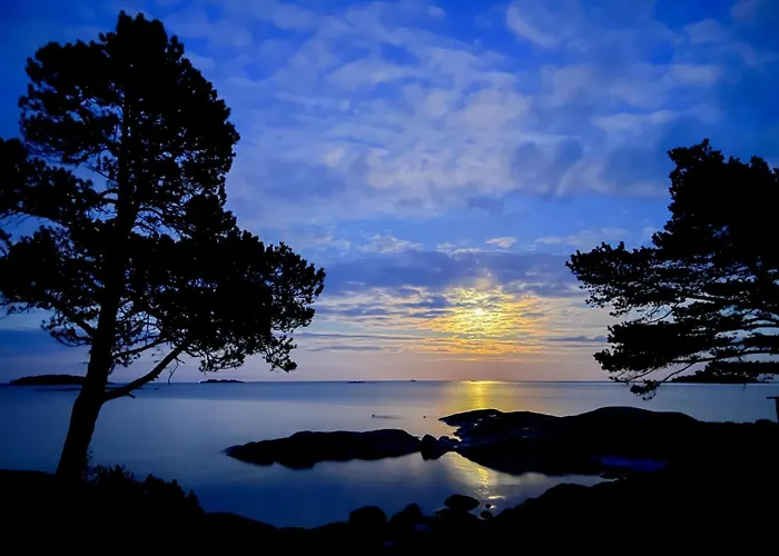 Lodge Saunamoekki Saaressa Porvoo