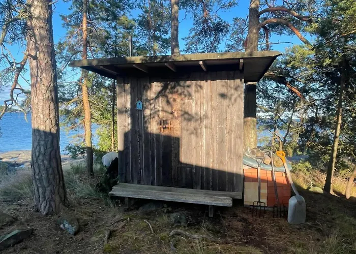 Lodge Saunamoekki Saaressa Porvoo